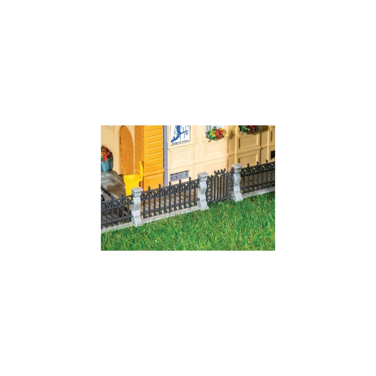 Wrought-Iron Fence w/Pillars -- 5 Different Styles, HO, Faller Gmbh 180417
