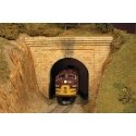 Single-Track Tunnel Portal -- Cut Stone, HO, Monroe Models 110