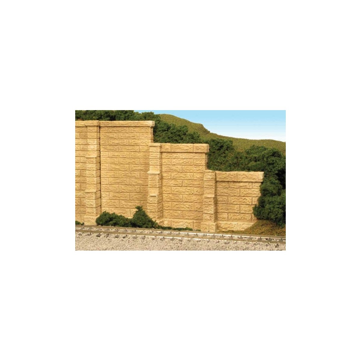 Bridge Abutment Wing Walls -- Sandstone pkg(2), HO, Monroe Models 166