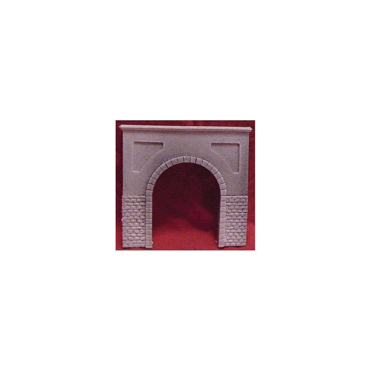 Tunnel Portal - Single Track -- Cut Stone - 4-3/4 x 5′ 11.5 x 12.5cm, HO, Pre-Size Model Specialities 105