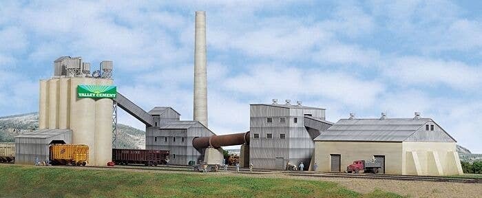 Valley Cement Plant -- Kit - Overall Complex Measures: 40-1/2 x 23-1/4 x 11.5′ 102.8 x 59 x, HO, Walthers Cornerstone 3098
