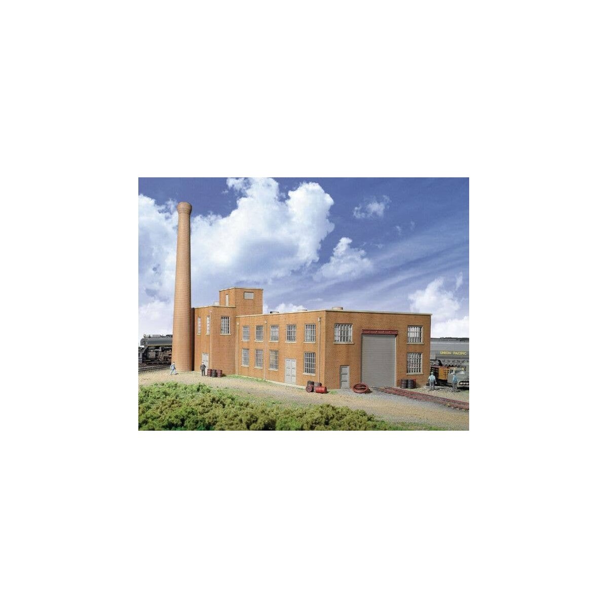 Machine Shop -- Kit - 13-5/8 x 8-3/4 x 5-1/8′ 34.6 x 22.2 x 13cm, HO, Walthers Cornerstone 2902