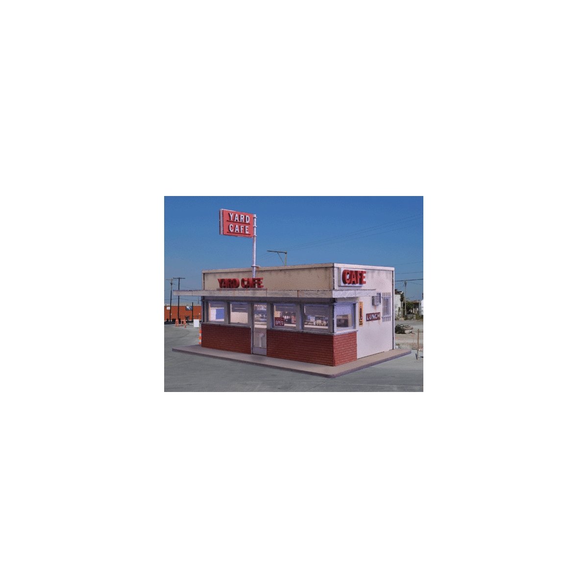 Yard Cafe -- Kit - 4-3/4 x 3-1/4′ 12.1 x 8.3cm, HO, Blair Line 2006