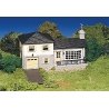 Plasticville Classic Kit - Split-Level House -- 2-7/8 x 6-1/8′ 7.3 x 15.5cm, HO, Bachmann Industries 45213