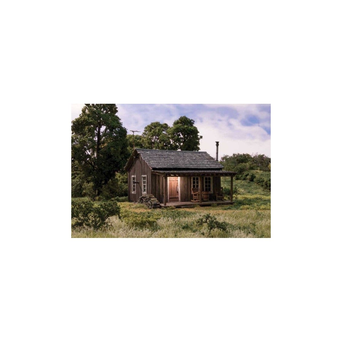 Rustic Cabin - Built-&-Ready(R) Landmark Structure(R) -- Assembled - 1-13/16 x 1-3/4 x 1-1/2′ 4., N, Woodland Scenics 4955