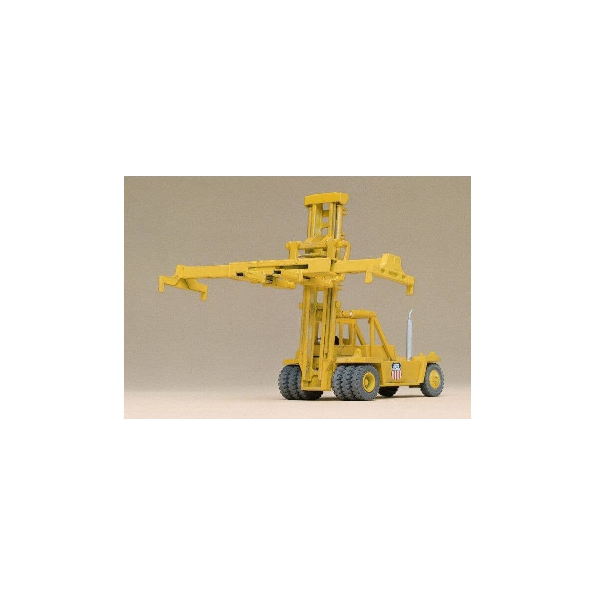 Kalmar Intermodal Container Crane - Kit, HO, Walthers Cornerstone 3109