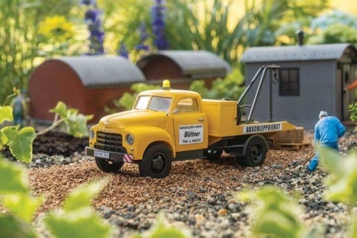 Opel Blitz Tow Truck - Kit -- Buttner Day & Night (yellow, white, German Lettering), G, Pola 331618