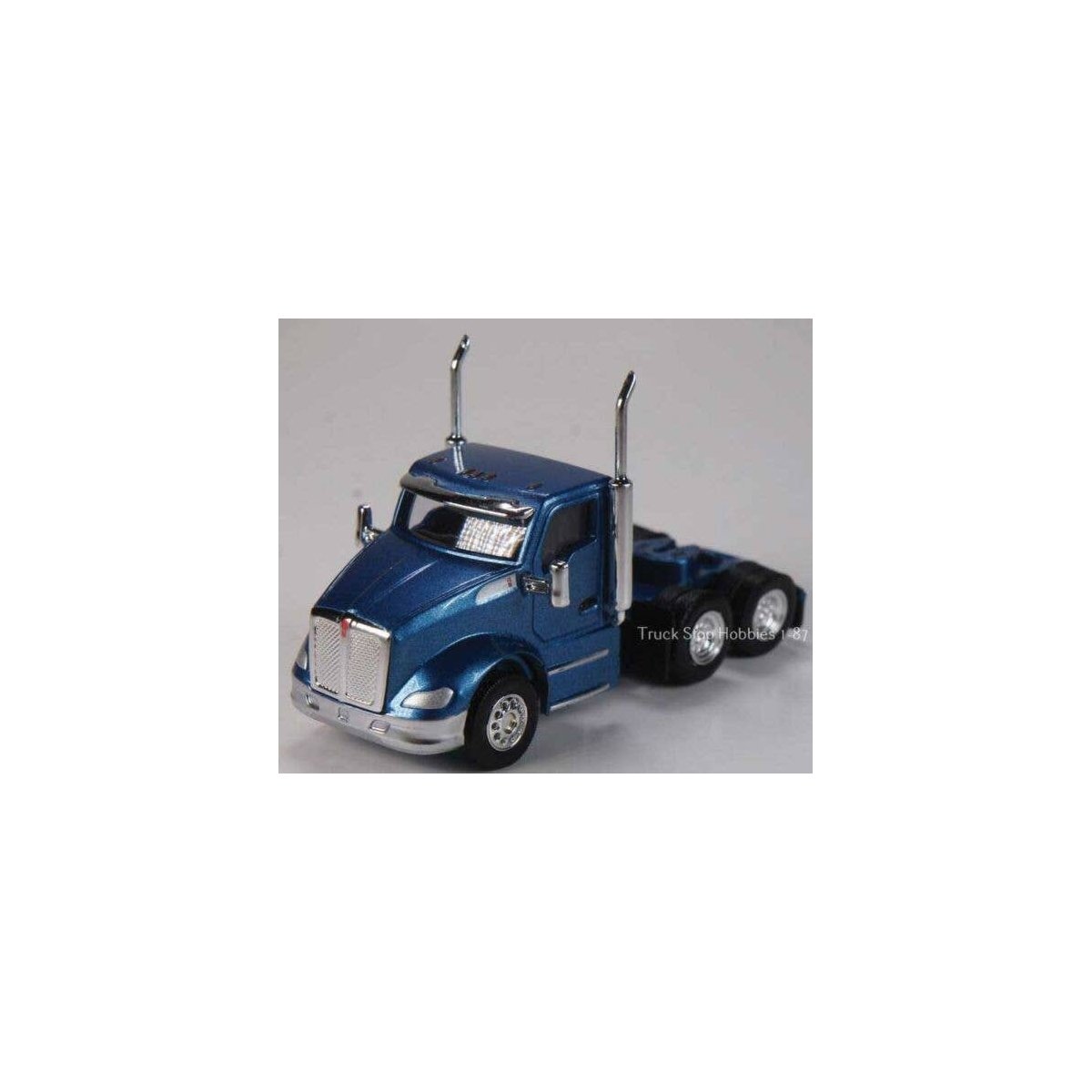Kenworth T680 3-Axle Day-Cab Tractor Only 2-Pack - Assembled -- Blue, HO, Herpa Models 410682