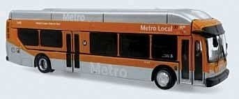 New Flyer Xcelsior Charge XN40 Transit Bus - Assembled -- Los Angeles Metro, N, Iconic Replicas 1600574