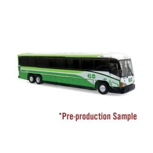MCI D4505 Coach - Assembled -- GO Transit (2-Tone Green, white), N, Iconic Replicas 1600572
