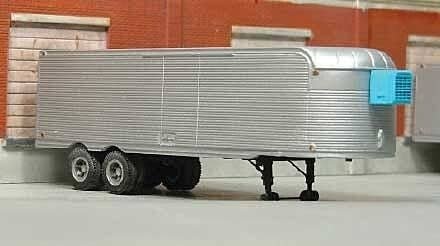 1940-1951 Fruehauf 32′ Stainless East Coast Double-Axle Reefer Trailer -- Unpainted Resin Kit, HO, Sylvan Scale Models T030