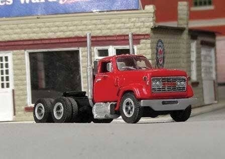 1966-1977 GMC 9500 Tandem-Axle Tractor w/Low Cab & Long Hood - Resin Kit -- Undecorated, HO, Sylvan Scale Models V373