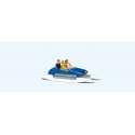 Pedal Boat w/Family -- Set 1 (blue, white), HO, Preiser Kg 10682