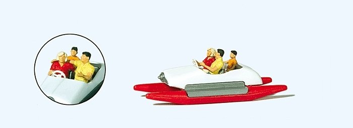 Pedal Boat w/Family -- Set 2 (white, red), HO, Preiser Kg 10683