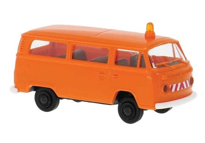 1973-1979 Volkswagen Kombi T2 Passenger Van - Assembled -- City Works Department, Economy (o, HO, Brekina Automodelle 33163