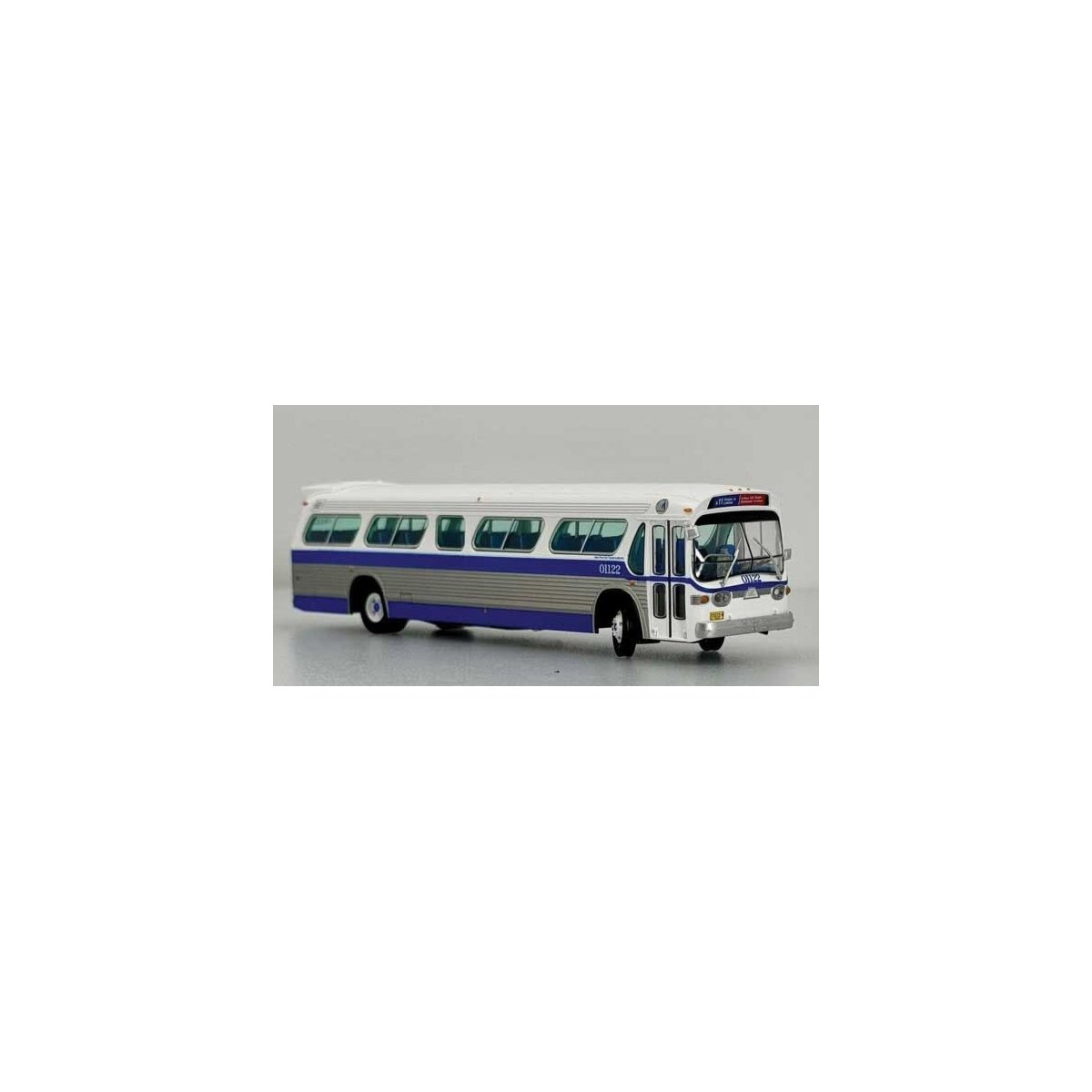 GM SDH-5307 New Look Suburban Bus - Lighted - Assembled -- Transport of New Jersey 720B (Bicent, HO, Iconic Replicas 753168