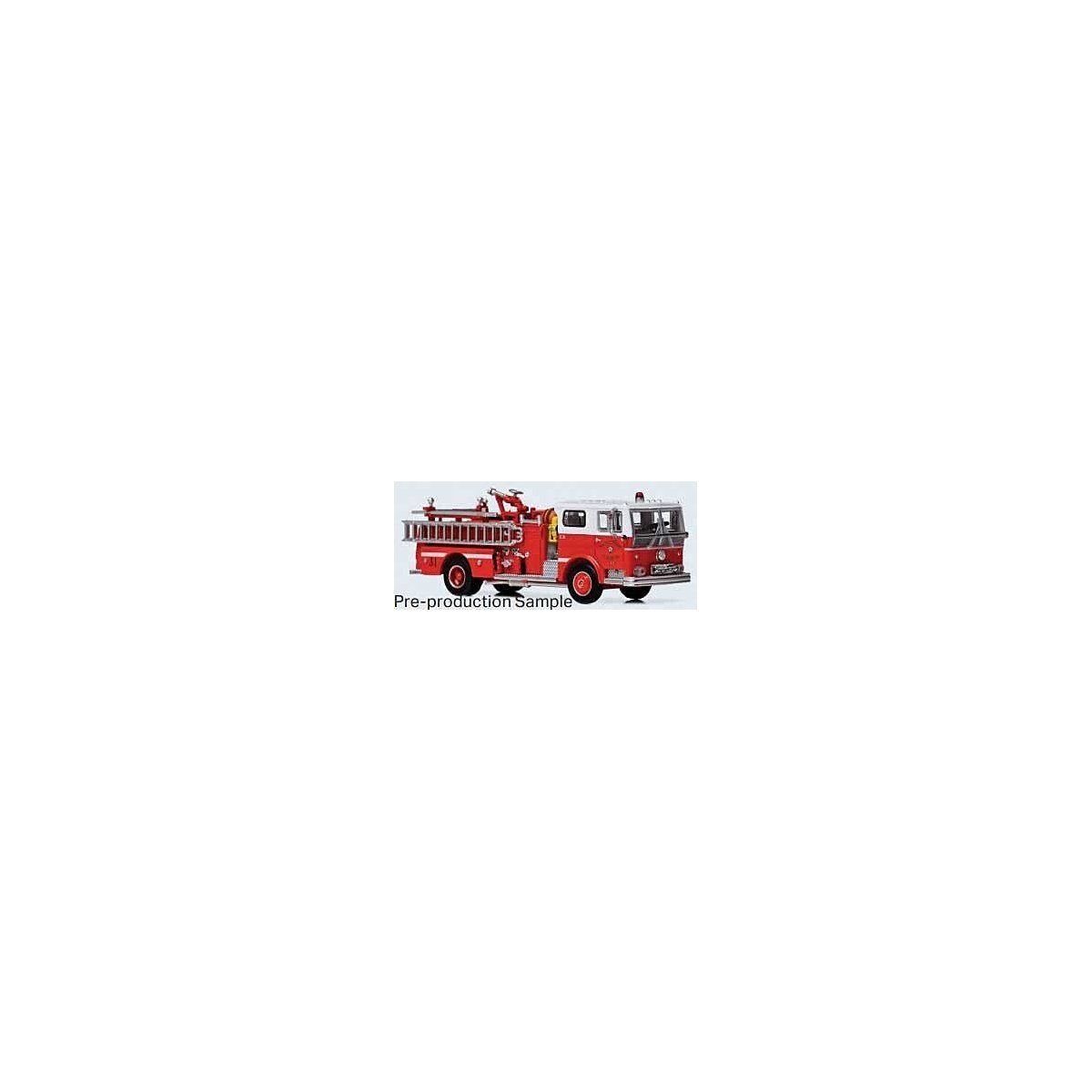 Ward LaFrance Fire Engine - Assembled -- San Francisco Fire Department (red, white), HO, Iconic Replicas 870649