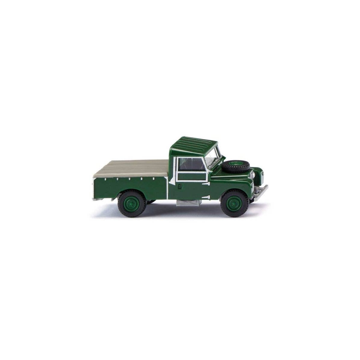 1954-1958 Land Rover Long-Wheelbase Pickup Truck - Assembled -- Green, HO, Wiking 10704