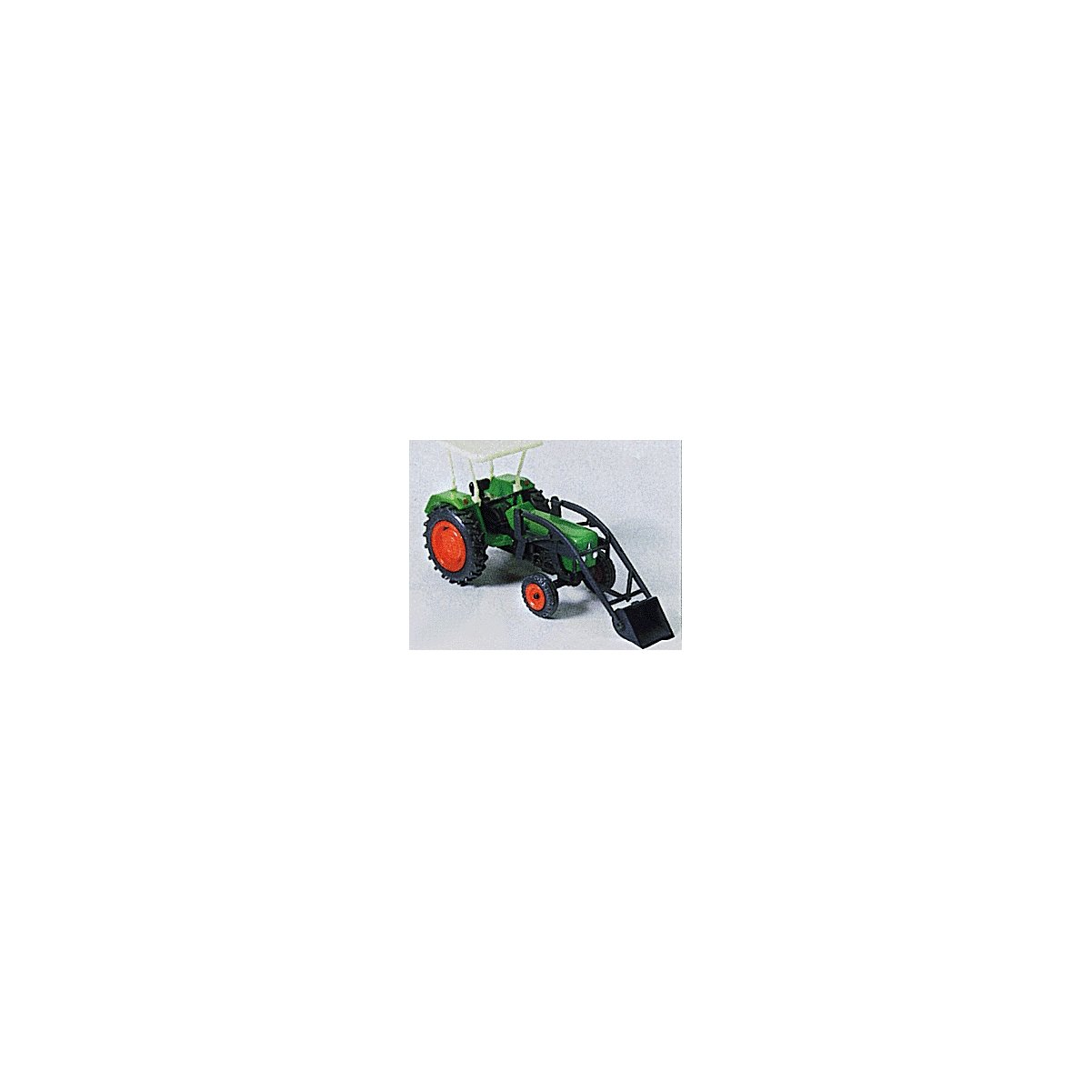 Farm Machinery Deutz Tractor D6206 Kit -- With Shovel & Fork, HO, Preiser Kg 17922