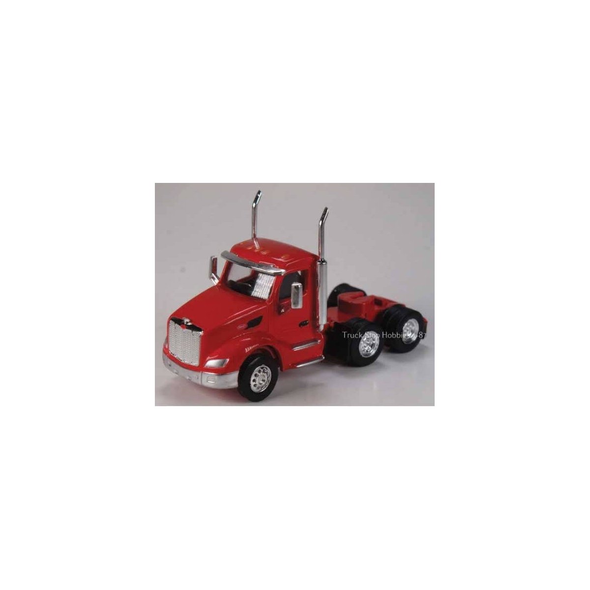 Kenworth T680 3-Axle Day-Cab Tractor Only 2-Pack - Assembled -- Red, HO, Herpa Models 410681