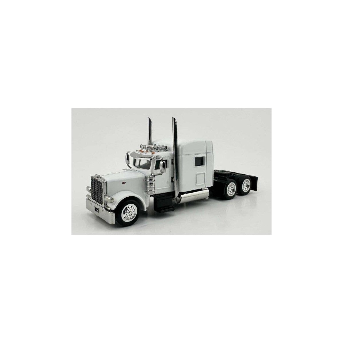 Peterbilt Sleeper Cab Tractor Only - Assembled -- White, HO, HO Logistics Replicas 38907