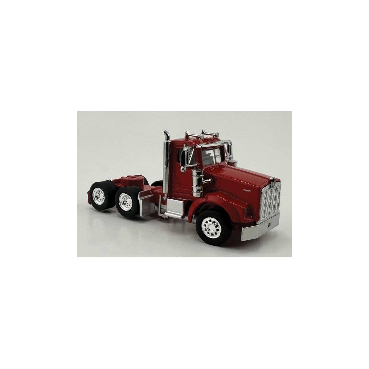 Kenworth T-800 Day Cab Tractor Only - Assembled -- Red, HO, HO Logistics Replicas T80008