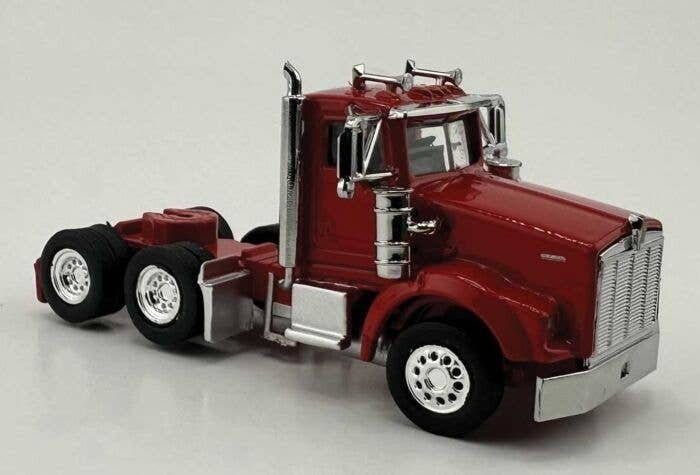 Kenworth T-800 Day Cab Tractor Only - Assembled -- Red, HO, HO Logistics Replicas T80008