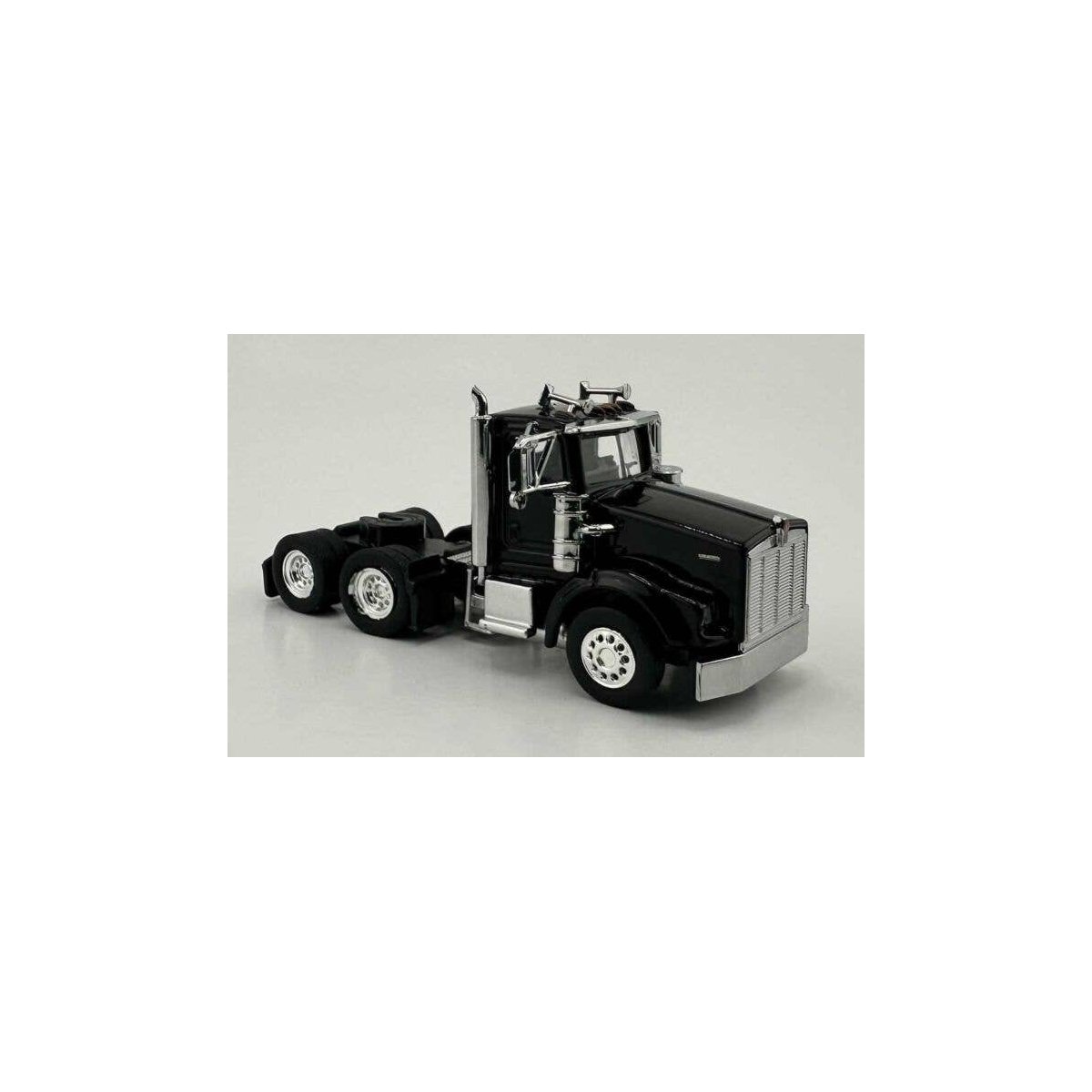Kenworth T-800 Day Cab Tractor Only - Assembled -- Black, HO, HO Logistics Replicas T80009