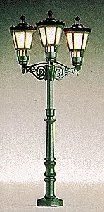 Historic Park Light -- Triple-Arm Upright, 3-1/2′ Height, HO, Brawa Modellspielwaren 5223