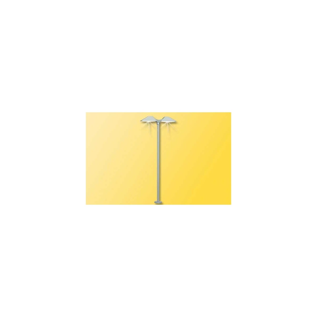 Modern Platform Double Lamp -- Green, White LEDs, 2-1/4 5.7cm′, N, Viessmann Modellspielwaren 6484