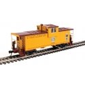International Extended Wide-Vision Caboose - Ready to Run -- Duluth, Missabe & Iron Range C-225, HO, WalthersMainline 8714