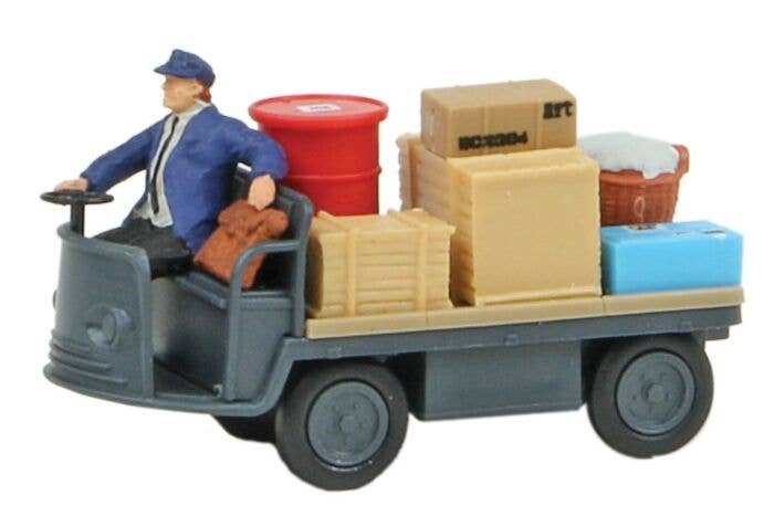 Electric Baggage Truck (Nonoperating) w/Driver & Load -- German Federal Railways Era III, HO, Preiser Kg 28147