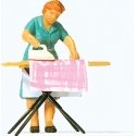 Woman Ironing, HO, Preiser Kg 28154