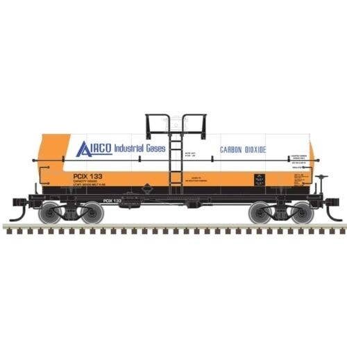 11,000-Gallon Tank Car w/Platform - Ready to Run - Master(R) -- Airco Carbon Dioxide, HO, Atlas Model Railroad Co. 20007344