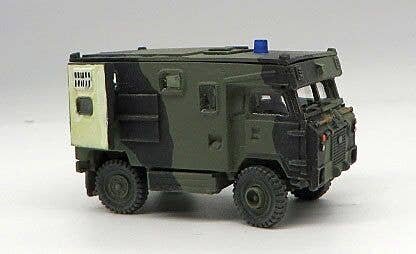 British Army Vehicles - Kit -- Land Rover 101 Ambulance, HO, Trident Miniatures 87191