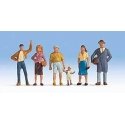 Pedestrians pkg(6) -- Set 1, HO, Walthers SceneMaster 6055