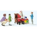 Santa in Chair, Mother and 2 Children, HO, Preiser Kg 10763