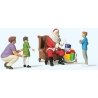 Santa in Chair, Mother and 2 Children, HO, Preiser Kg 10763