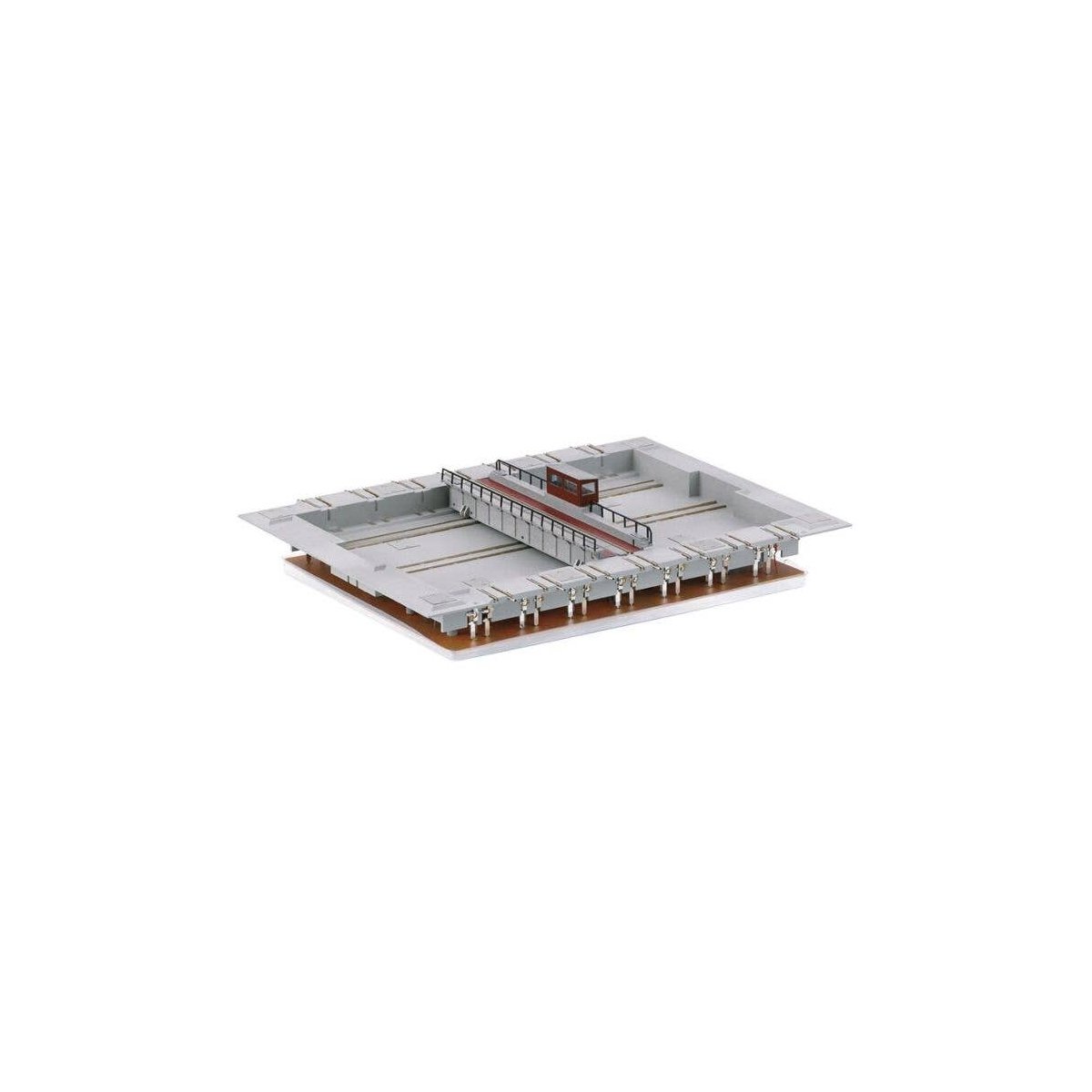Motorized Transfer Table - Kit -- Base Area: 8-21/32 x 11-13/16′ Subsurface Space: 8-3/32 x 11-7/32 x 1-13/3, N, Trix 66540