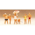 Recreation & Sports -- Family At The Beach, HO, Preiser Kg 10283