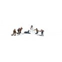 Scenic Accents(R) Figures -- Snowball Fight - 6 Kids, 1 Snowman, 3 Piles of Snows, N, Woodland Scenics 2183