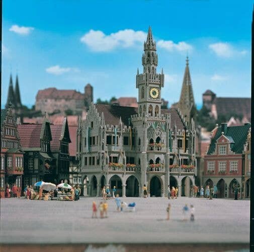 City Hall -- 7-1/8 x 4-3/4 x 11-1/4′ 18 x 12 x 28.5cm, HO, Vollmer Gmbh 43760