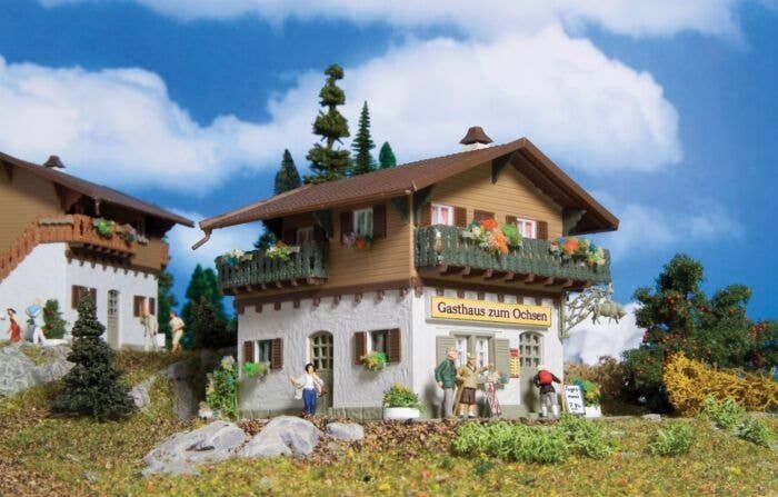 Restaurant `Gasthhaus zum Ochsen` -- 4-13/16 x 4 x 3-13/16` 12 x 10 x 9.5cm, HO, Vollmer Gmbh 43838