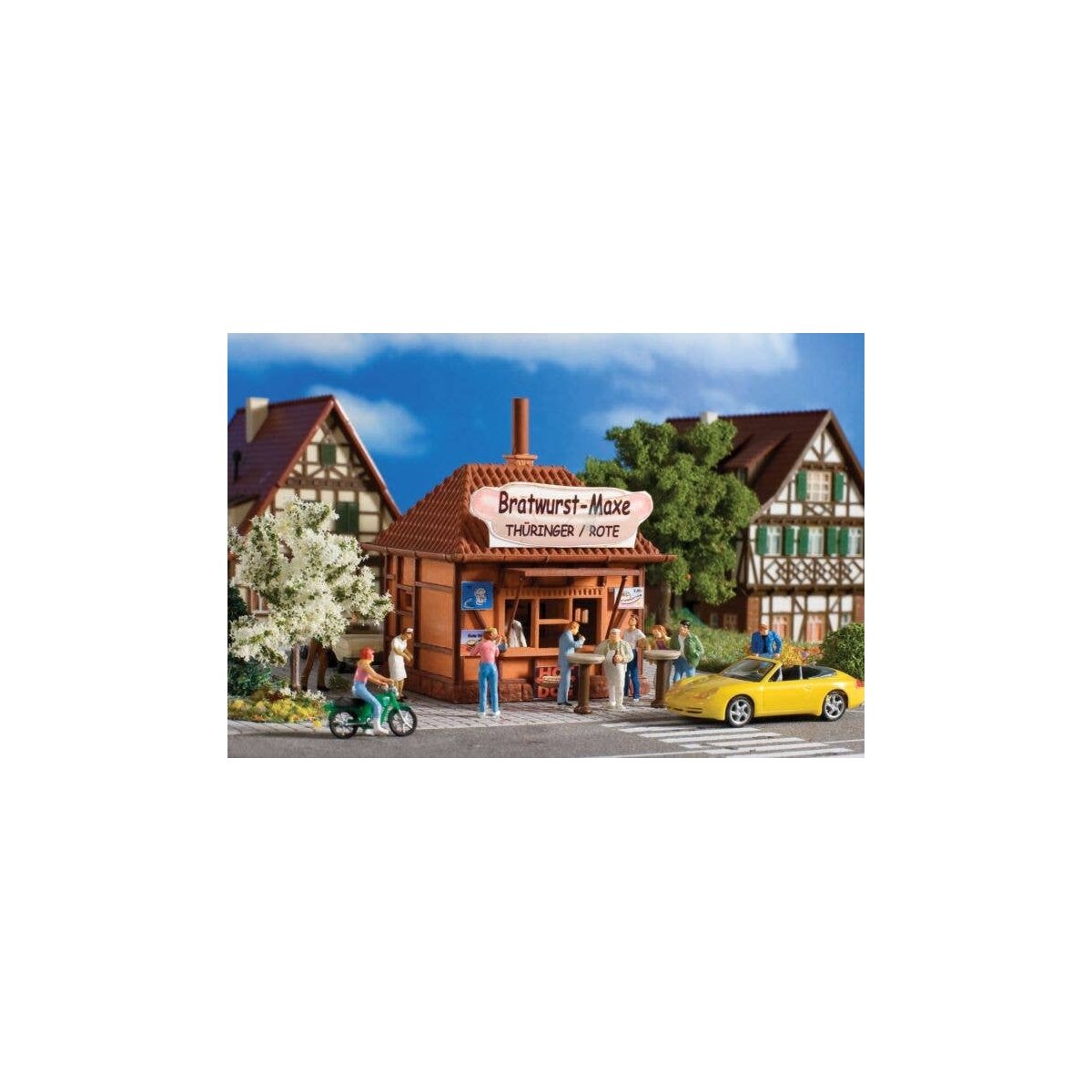 Maxe Bratwurst/Hot Dog Henry Kiosk - Kit -- 2-7/16 x 2-1/2 x 2-15/16′ 6.2 x 6.4 x 7.5cm, HO, Vollmer Gmbh 45140