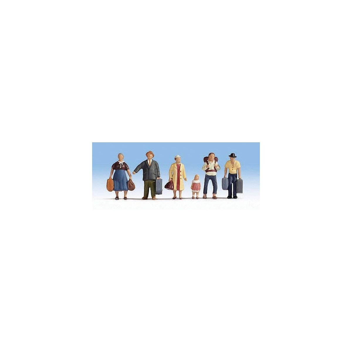Passengers pkg(6) -- Ready to Board, HO, Walthers SceneMaster 6040