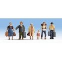 Passengers pkg(6) -- Ready to Board, HO, Walthers SceneMaster 6040
