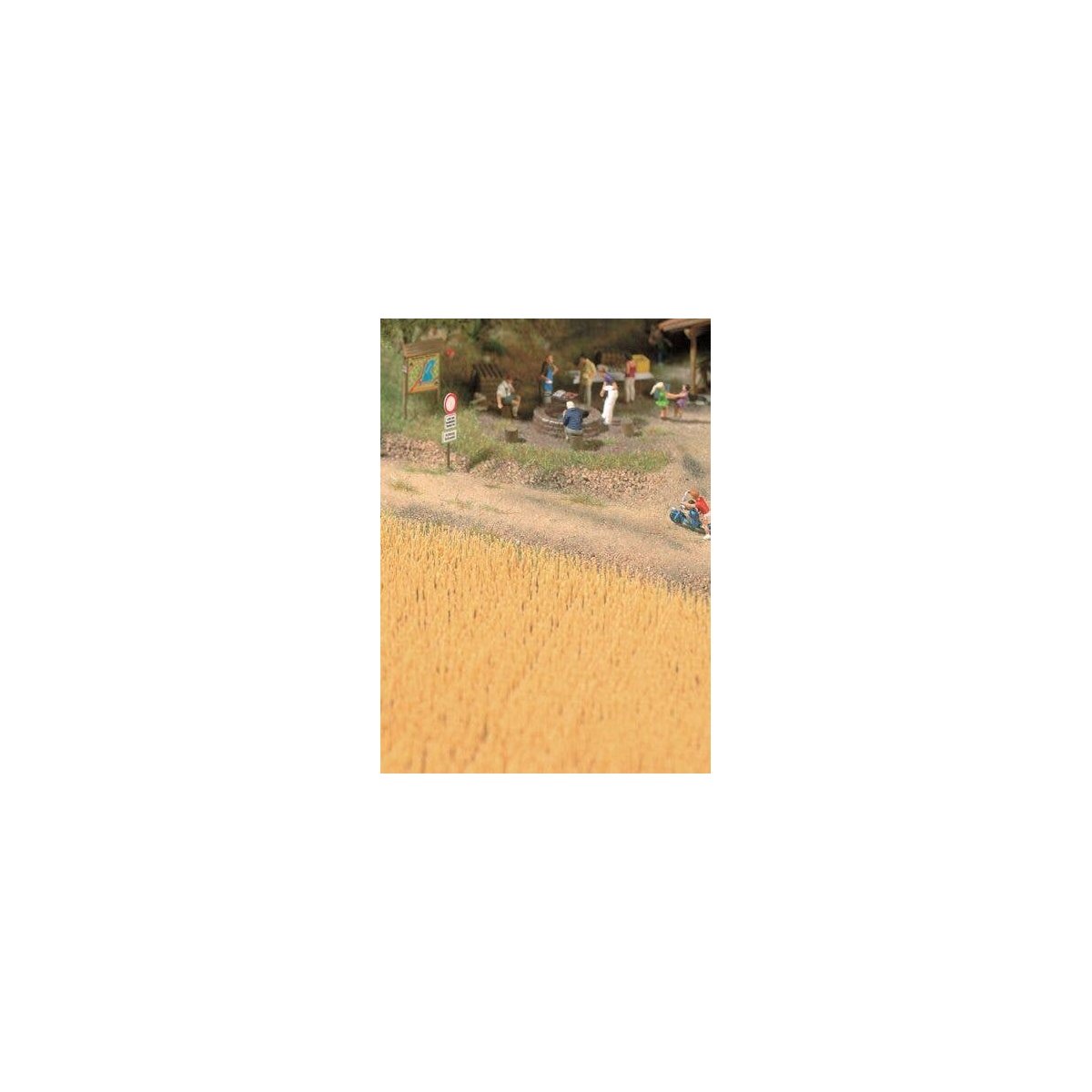 Harvest Wheat Field -- Brown, HO, Walthers SceneMaster 1143
