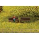 Benches pkg(8), HO, Walthers SceneMaster 4146