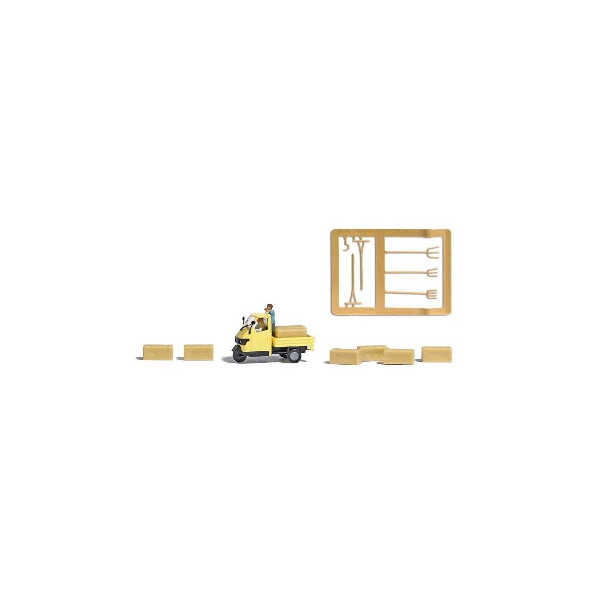 Hay Transport - Action Set -- Ape 50 Pickp, Hay Bales, Tools, 2 Figures, HO, Busch Gmbh & Co Kg 7934