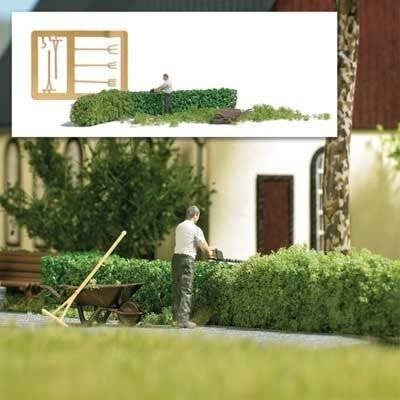 Hedge Cutting - Action Set -- Garden Tools, Hedge, Gardner Figure, Ground Cover, HO, Busch Gmbh & Co Kg 7974